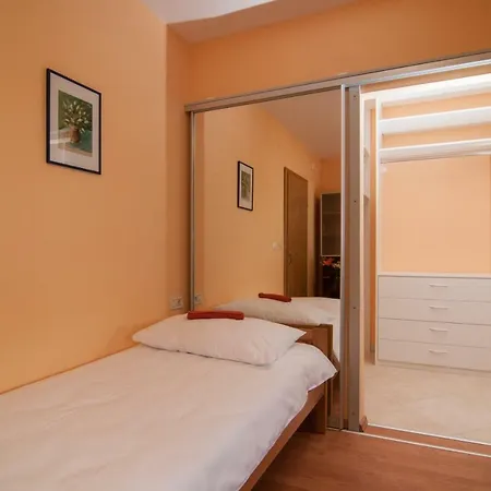 Bellevue Apartament *